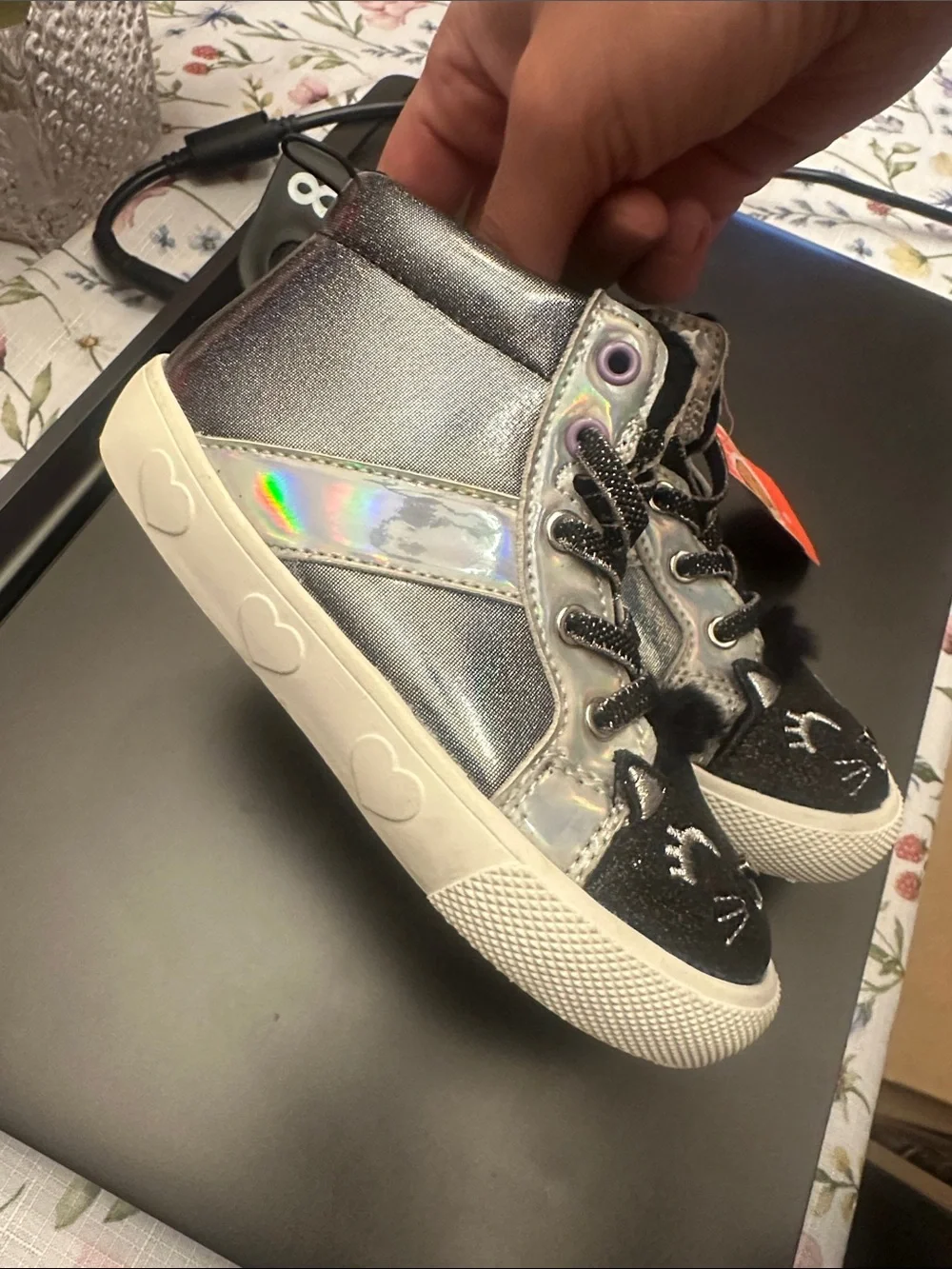 Kids Shoes Wonder Nation Black Iridescent Cat High-Top Sneakers Size 8